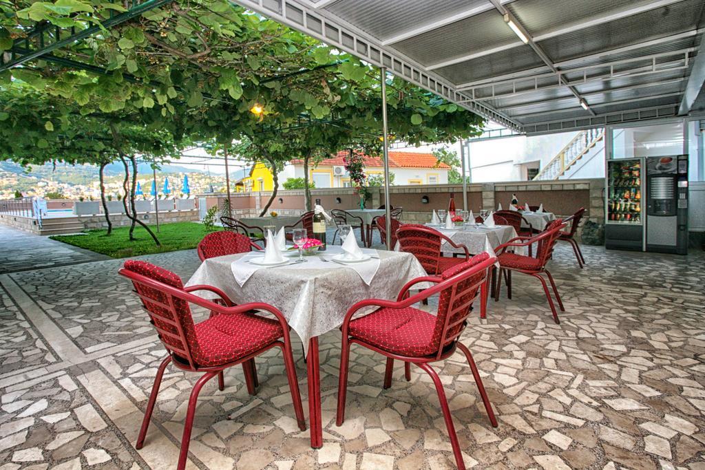 Apartments Obala - Katic Херцег-Новий Екстер'єр фото